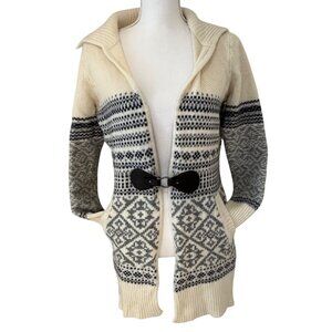 Telluride Clothing Womens Med Lambswool Blend Nordic Cardigan Sweater W/ Buckle